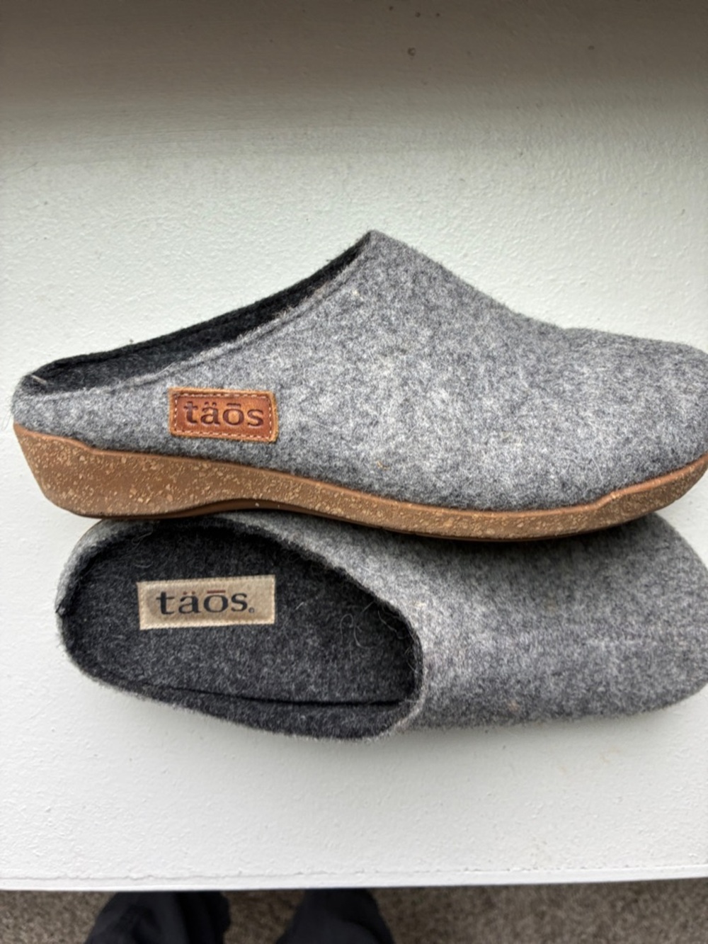 Taos Woolery Gray Slip-On Clog Slipper - Picture 6 of 8